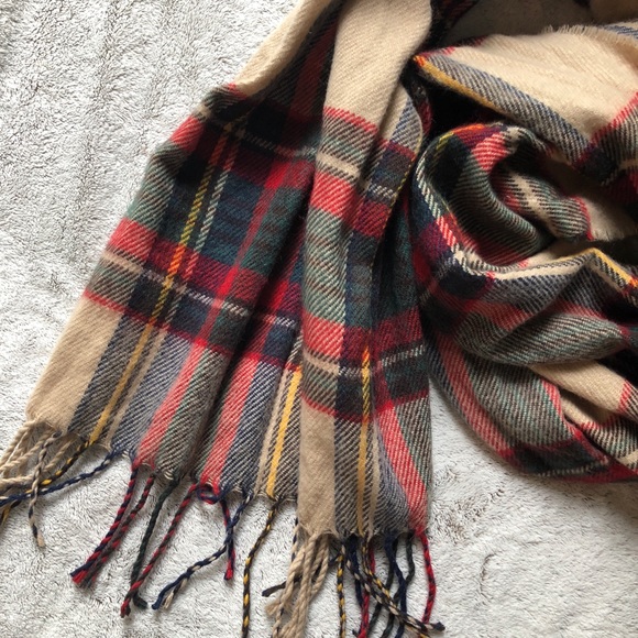 Patterned Scarf - Picture 3 of 3